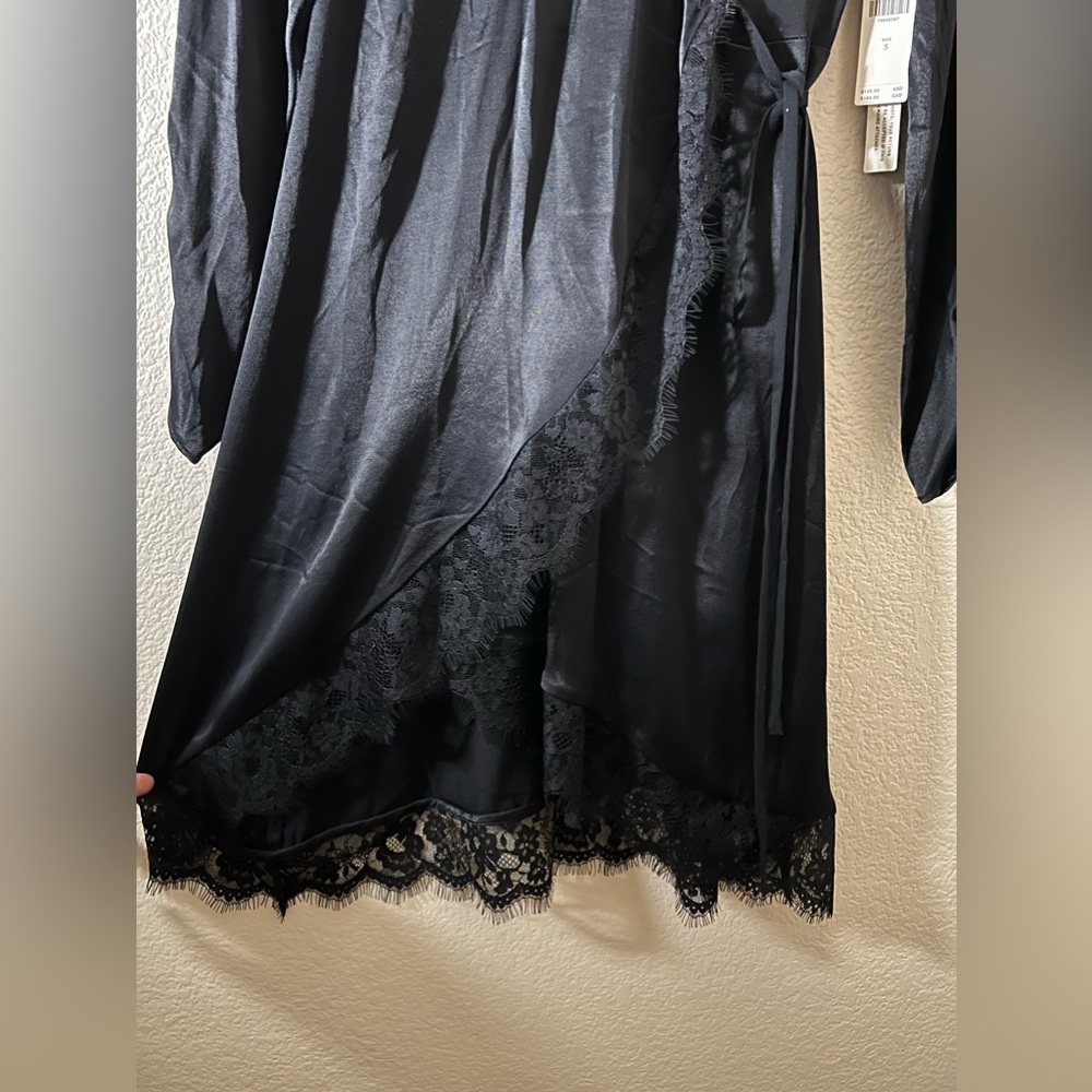 NWT Anthropologie Lace Trimmed Wrap Dress, Size Small - Picture 5 of 10
